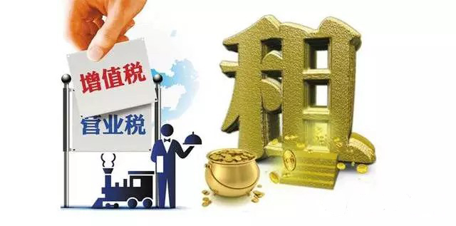 2016年中国汽车发展及现状 2015年,全国汽车产销2450.33万辆、2459.76万辆,连续七年世界第一。跟进中汽协公布的数据显示,从2013年开始至2015年,汽车销量的同比增长率从13.9%,逐年为6.9%,4.7%,有预计称2016年销量将更不乐观。为此,中国汽车产能过剩,加上消费需求不断提升,已经形成买方市场。 据业内专家预测,汽车行业发展四大趋势。 1、SUV车型持续热销;数据显示,从2005-2015年,中国SUV销量年平均增幅43.