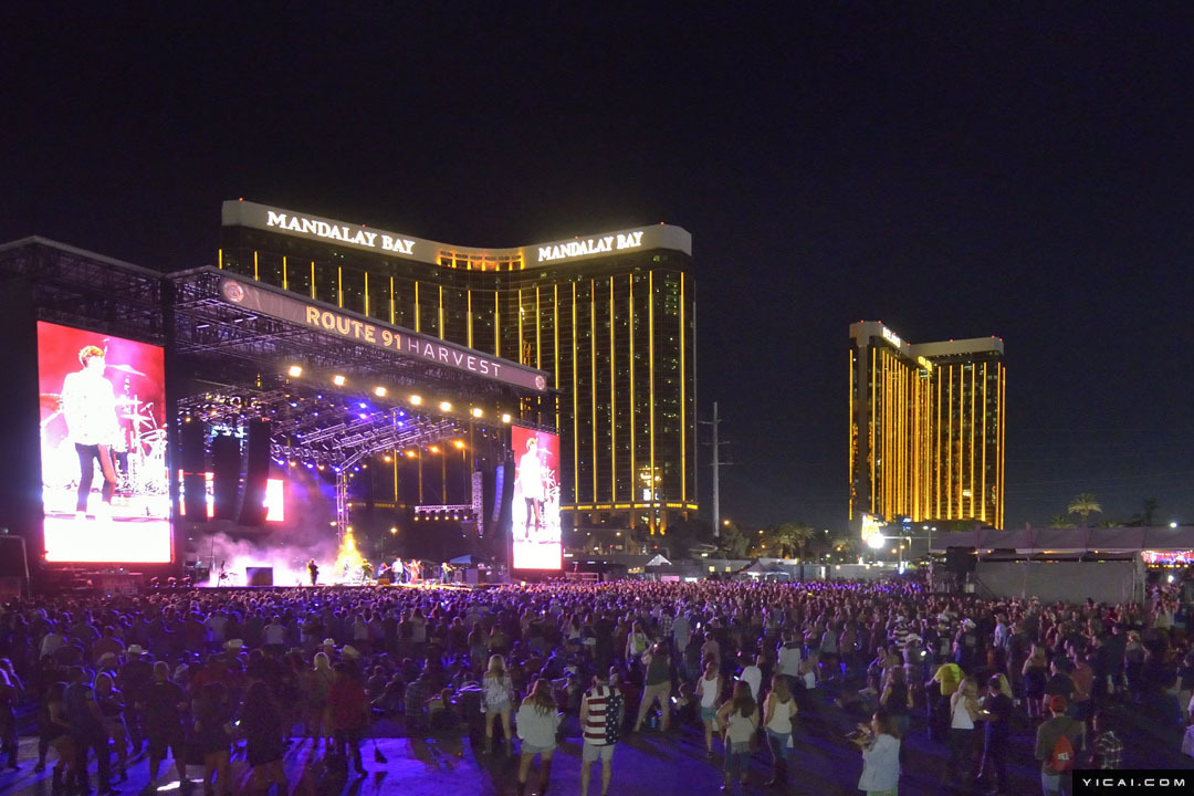 拉斯维加斯枪击事件后续:携程被困封锁区游客