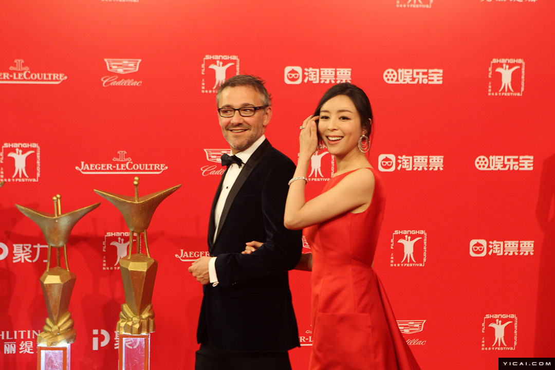 现场直播:第19届上海国际电影节_第一财经