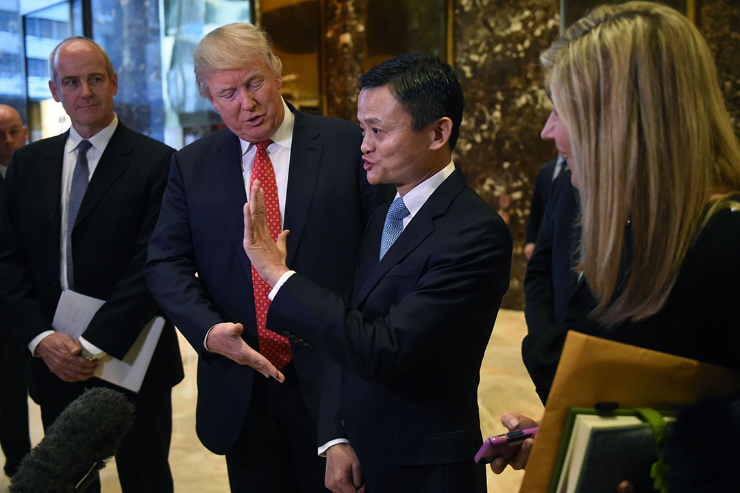 马云会见特朗普 谁在为两人牵线搭桥?_综合资