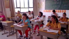 高等教育公共投入占GDP比例_中国高等教育人口比例(3)