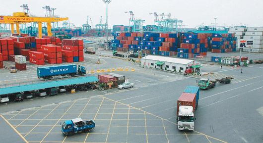 高雄gdp_碧蓝航线高雄(3)