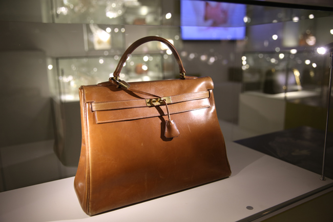 摩纳哥王妃格蕾丝&middot;凯莉用过的原版爱马仕包