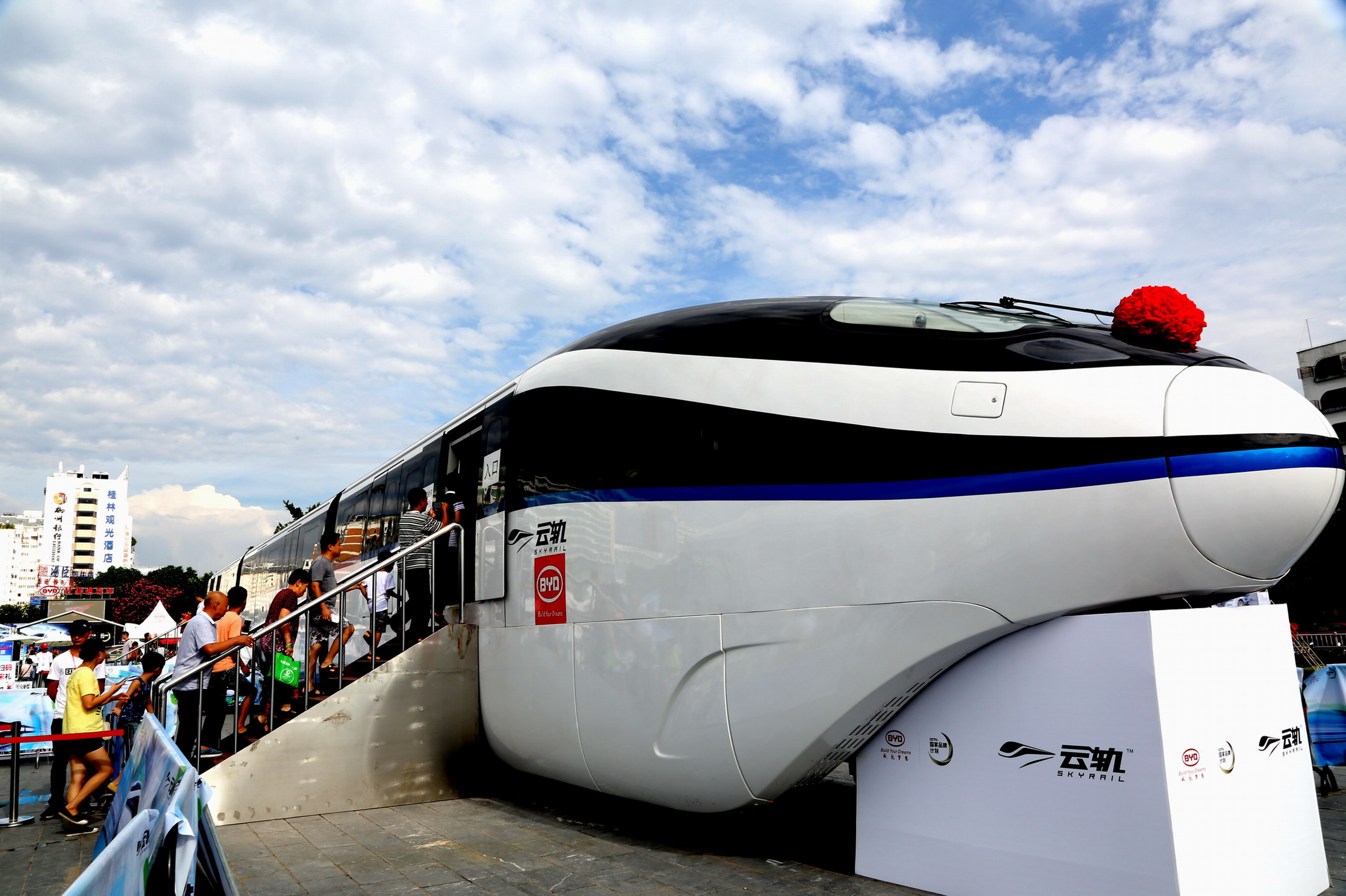 比亚迪的云轨梦:快速复制港铁模式 财力,物力,人力待考