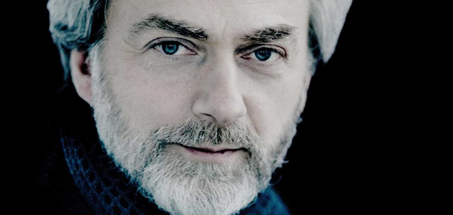 齐默尔曼以登台数量次稀少、对演出环境要求严苛而闻名