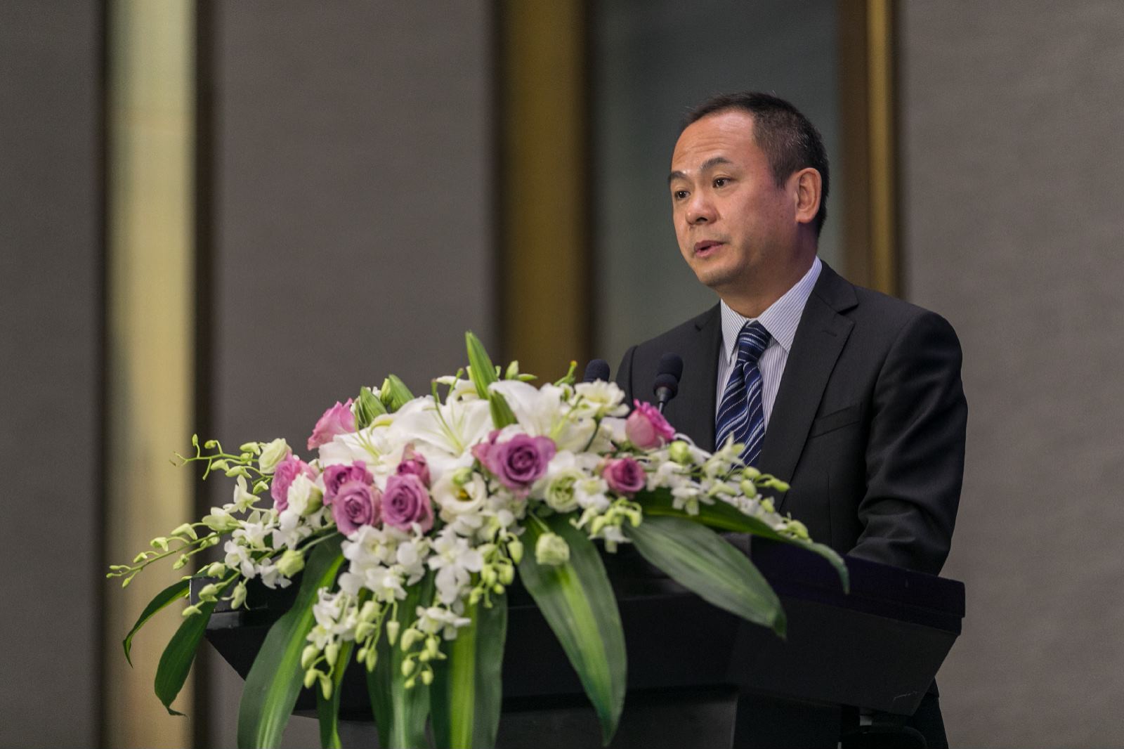 中国董秘百人会论坛创始发起人、常务副理事长，方正科技总裁兼董秘侯郁波发表主题演讲