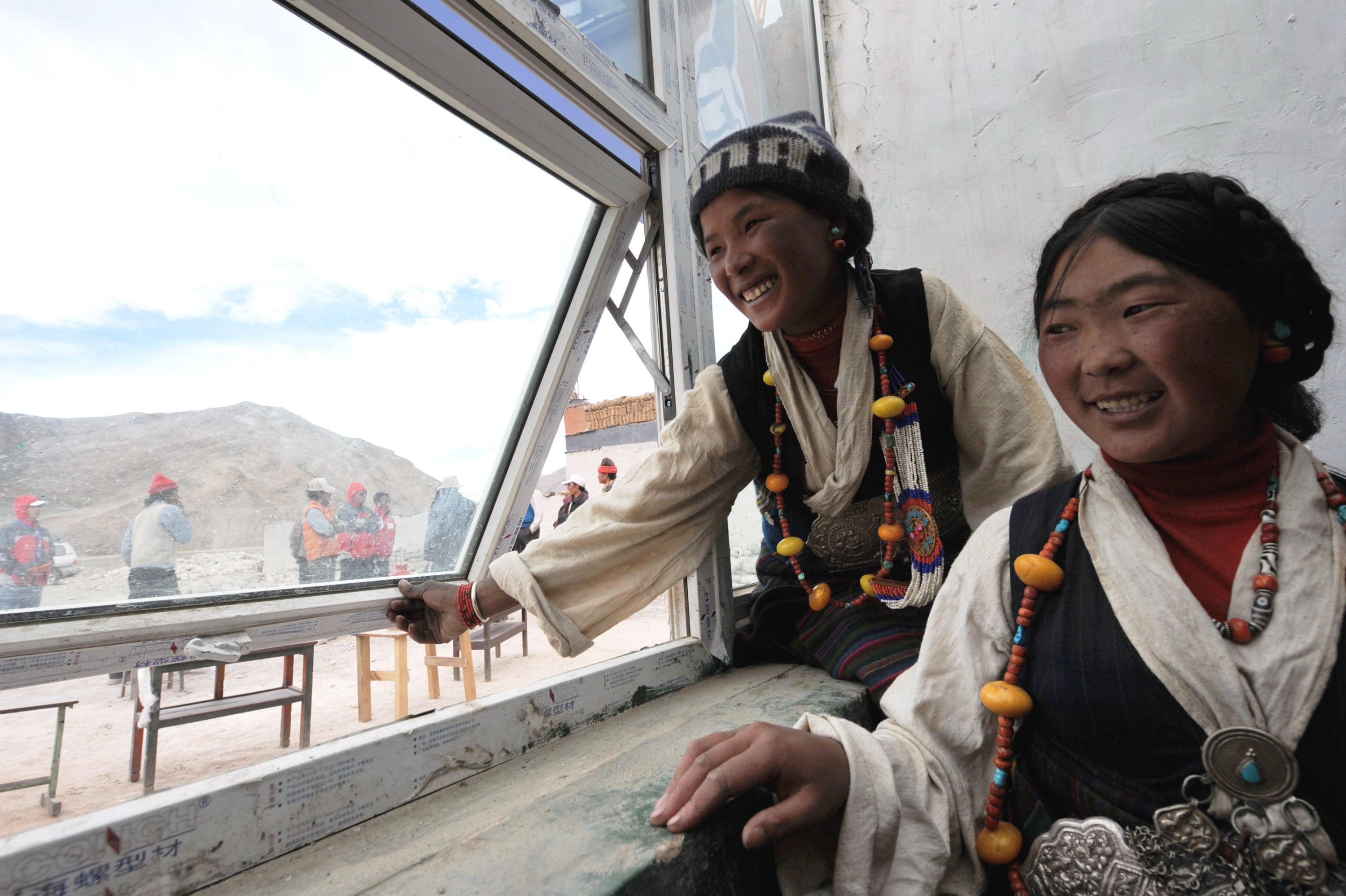 在西藏自治区，房屋节能环保程度已成为农牧民建房时的重要决策因素。摄影/章轲