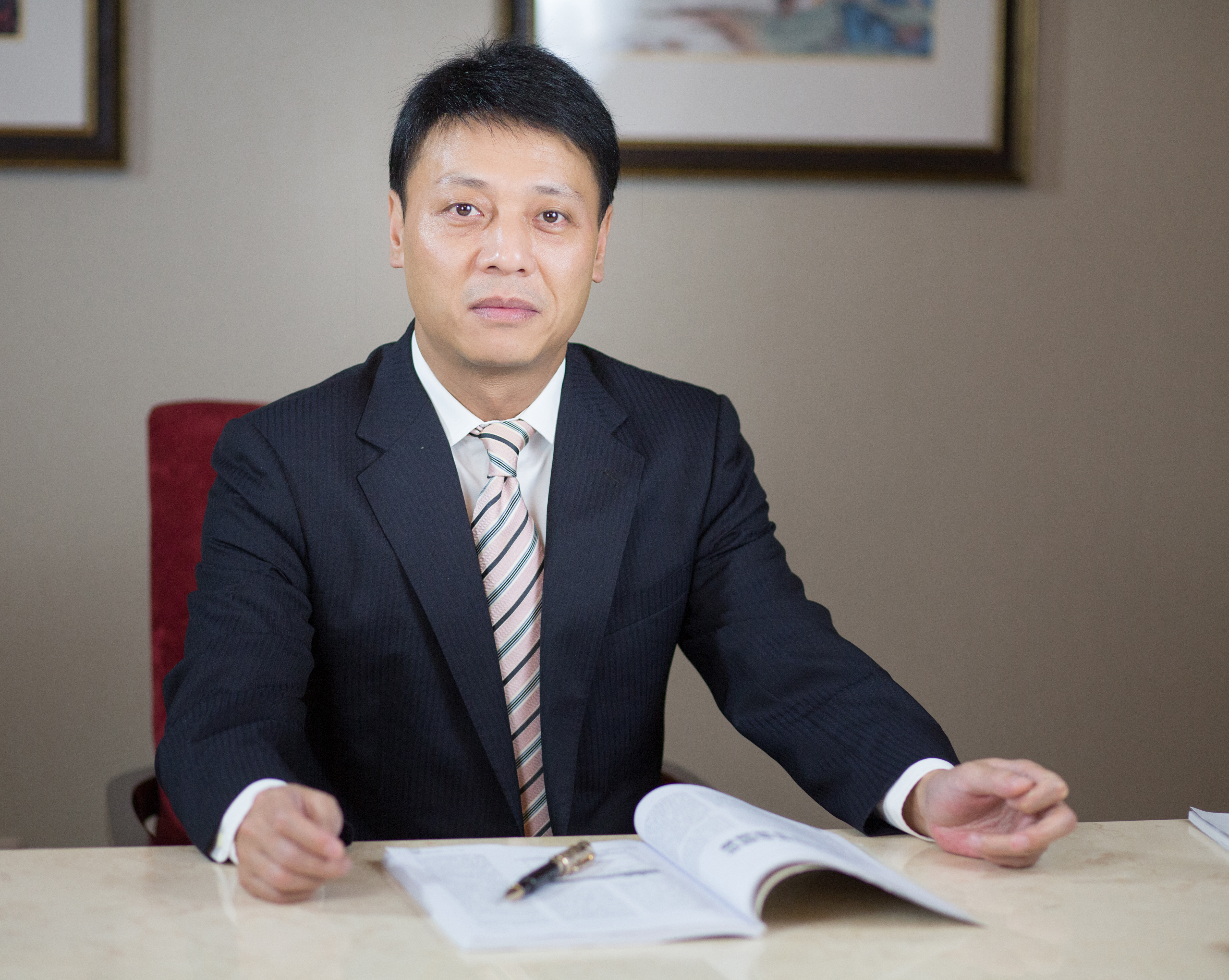 兴业银行副行长薛鹤峰