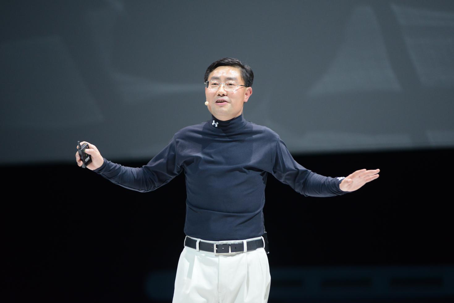 （活动现场中国金茂总裁李从瑞解读金茂府）