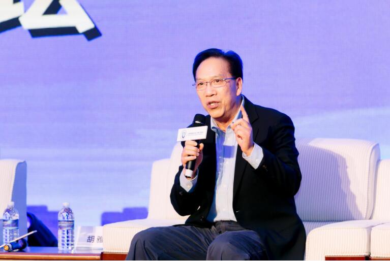 上海市各地在沪企业联合会党委书记胡雅龙