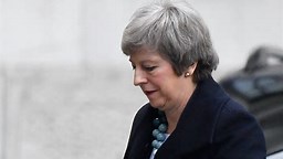 英国首相特雷莎·梅或面临不信任动议