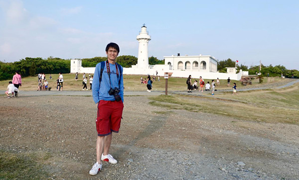 （图片说明：酷爱旅行与摄影的陈雨强在中国台湾地区）