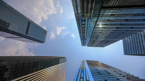  中国（重庆）自由贸易试验区江北嘴金融组团高楼林立。 新华社图