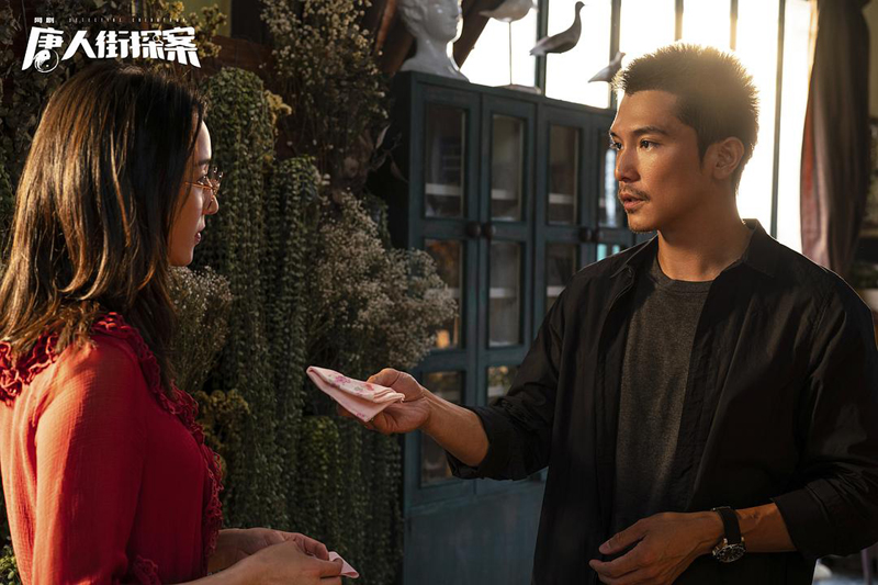 网剧《唐人街探案》1月1日登陆爱奇艺,在电影故事的基础上,引入新的