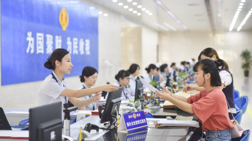 被国办督查后党政一把手齐遭问责，违规征税的景县是否只是孤例？