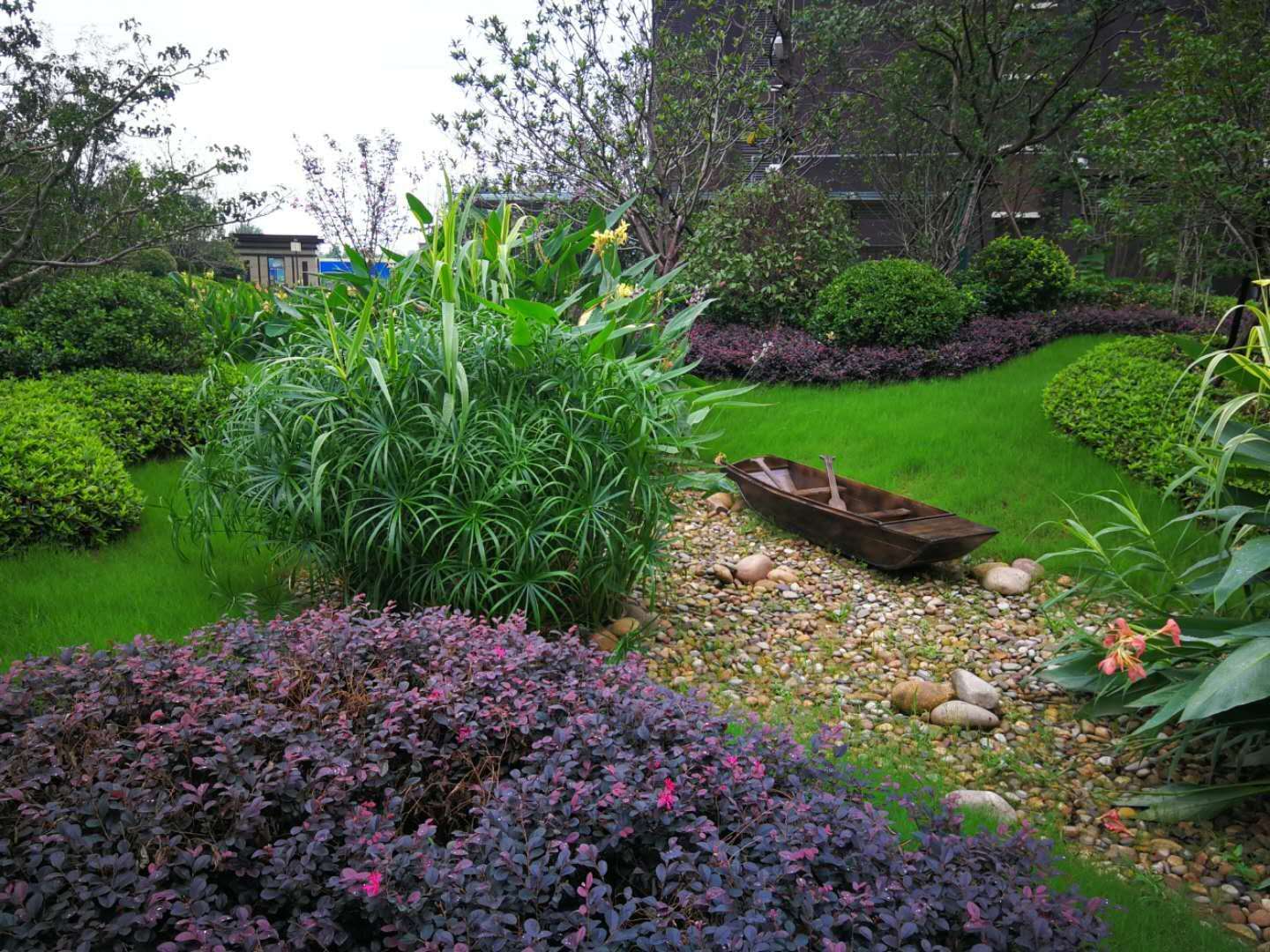 （徐州荣盛城三期雨水花园实景图）