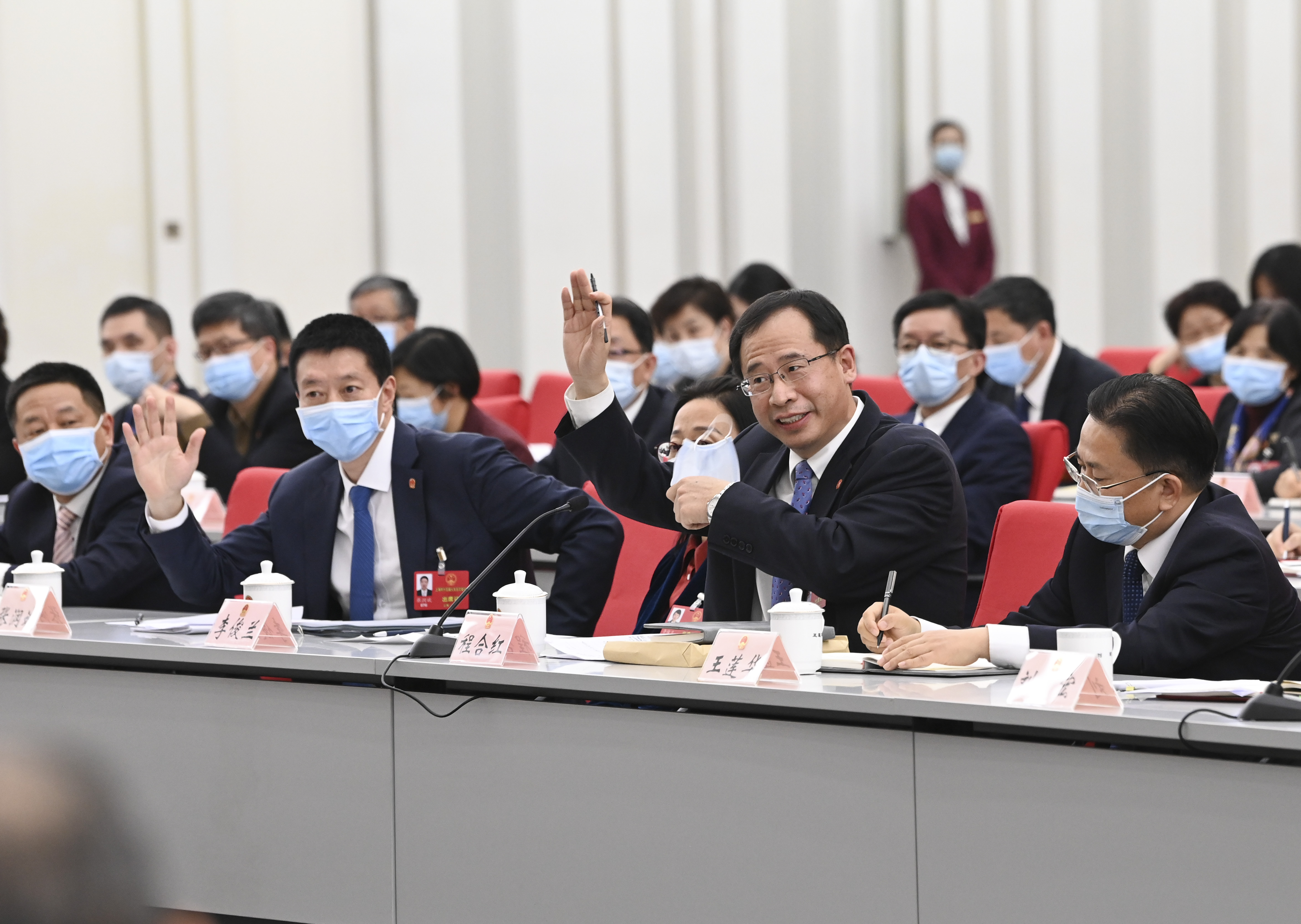 陈正宝 张驰 摄