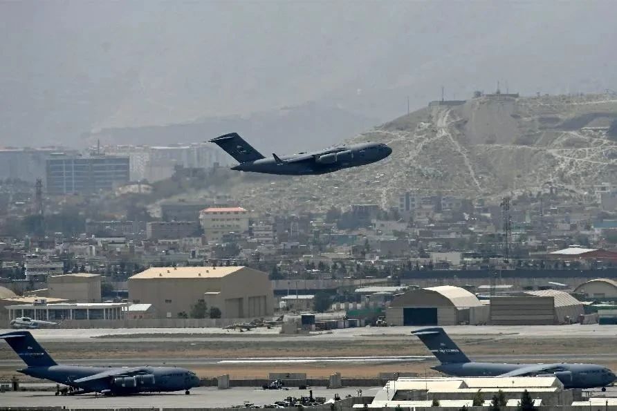 图片来源:新华社