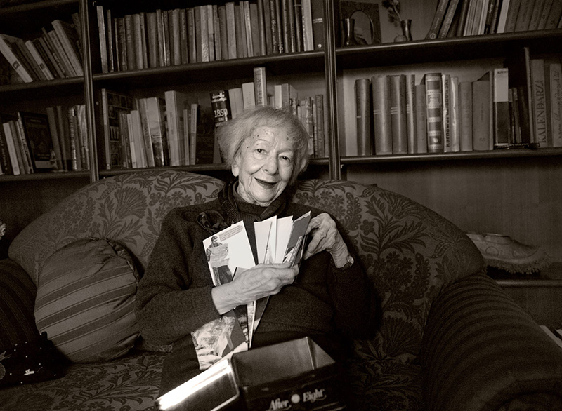 维斯瓦娃·辛波丝卡（Wislawa Szymborska，1923年7月2日～2012年2月1日）