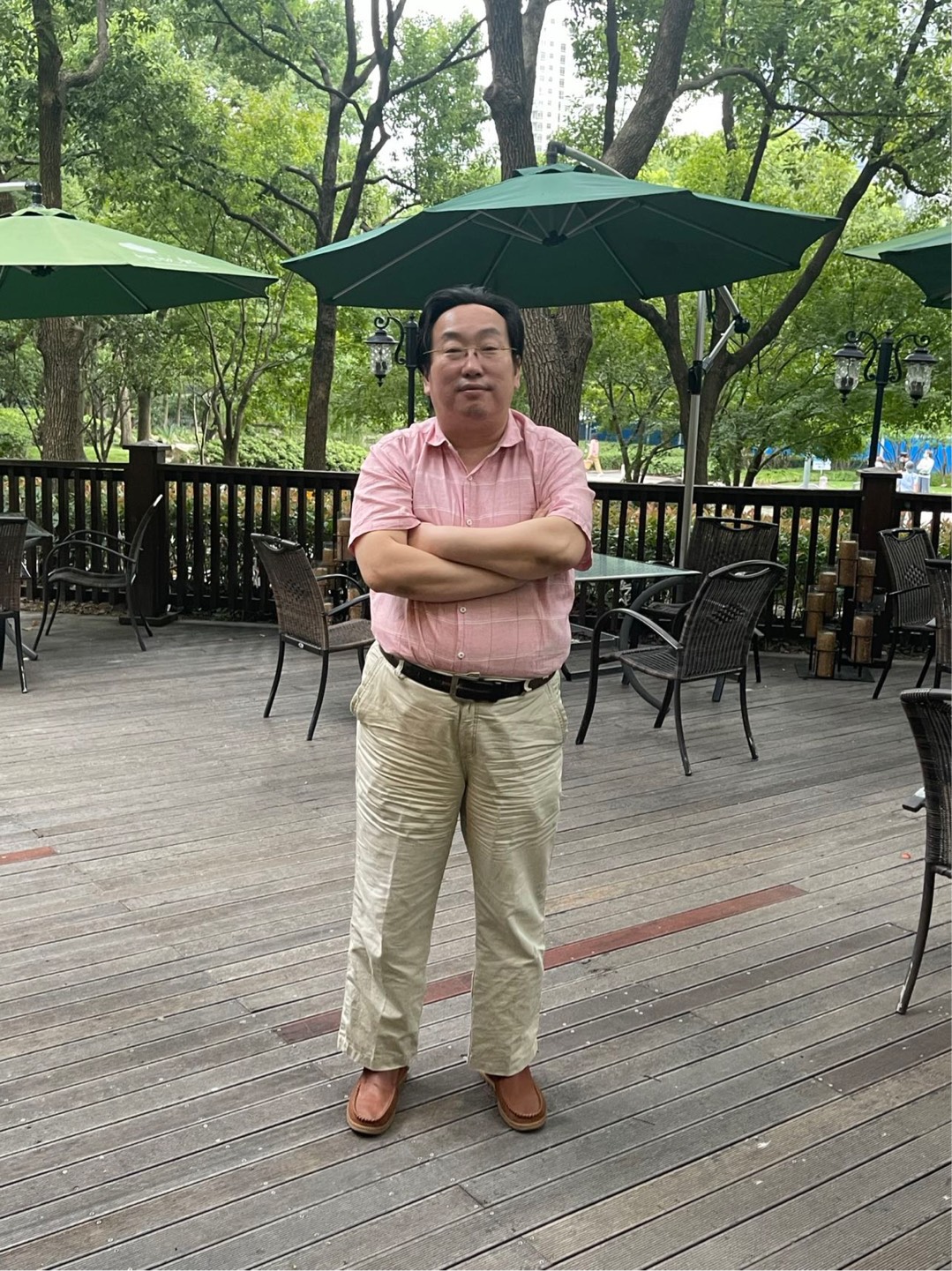 作者考察徐家汇公园的公共活动空间布局