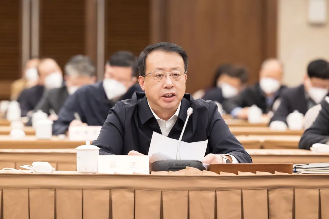 继续当好排头兵、先行者！上海市委学习讨论会上，陈吉宁划出这些重点