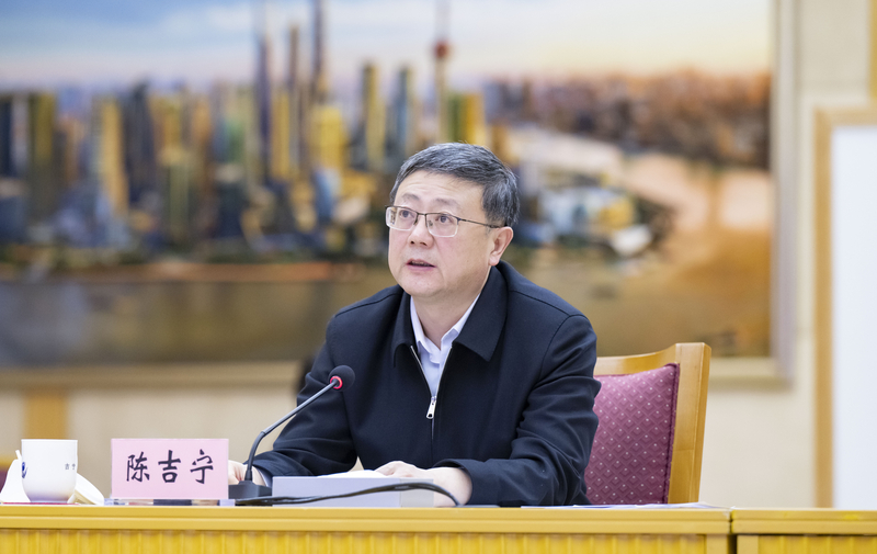 2023年上海市委首次季度工作会议上，陈吉宁强调科学统筹抓好这些工作