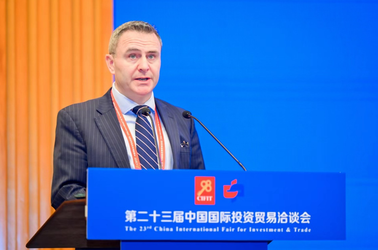 世界投资促进机构协会亚太地区高级顾问安德鲁•基布尔进行专题演讲