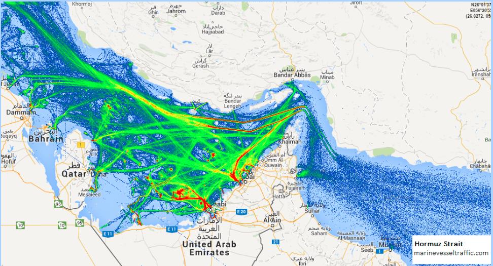 周一霍尔木兹海峡附近船只运行图（来源：Marinevesseltraffic）