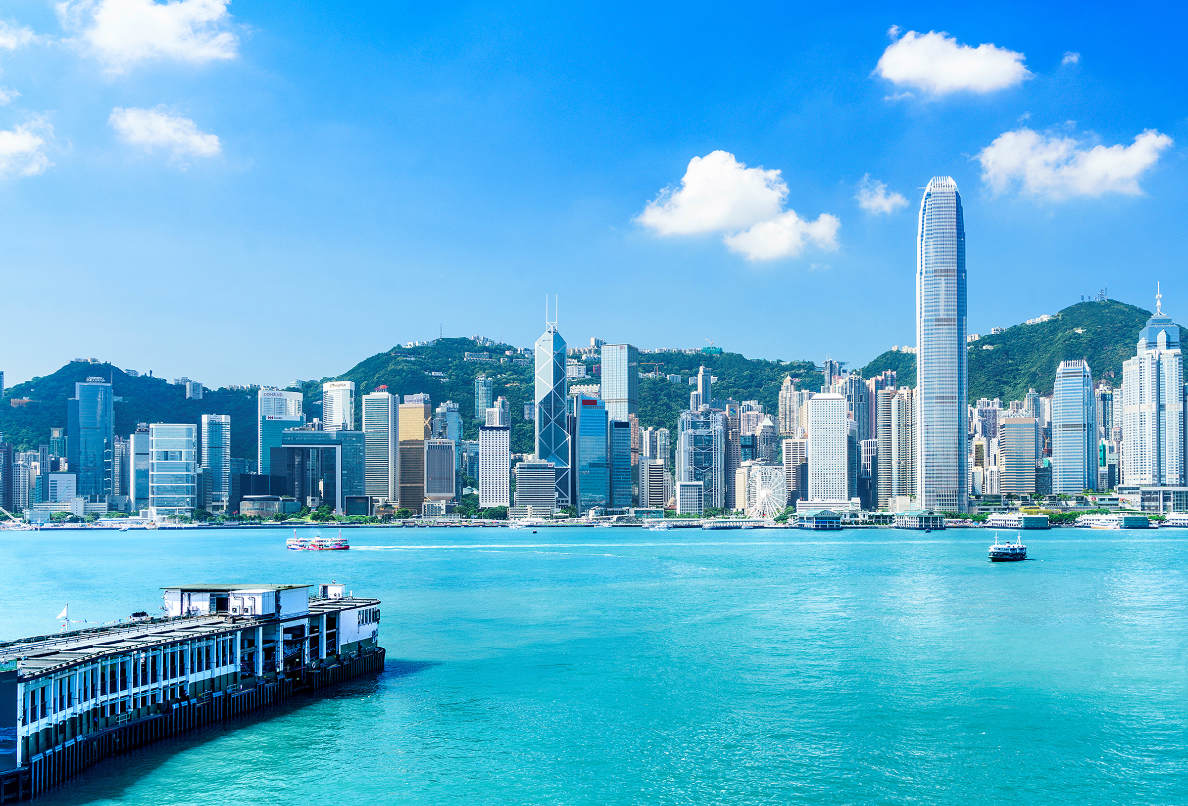 以领展房地产投资信托基金为代表的香港上市REITs，有望因获纳入沪深港通，成为国内投资者优化资产配置、获取稳定现金流的重要投资标的。