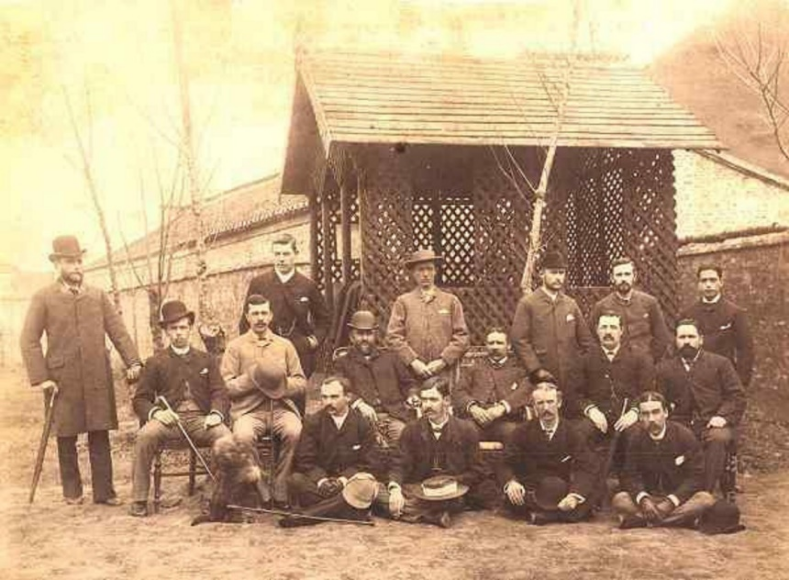 天津海关成员（1877年或1878年）。丹麦人曾在其中起到重要作用。  出版社供图
