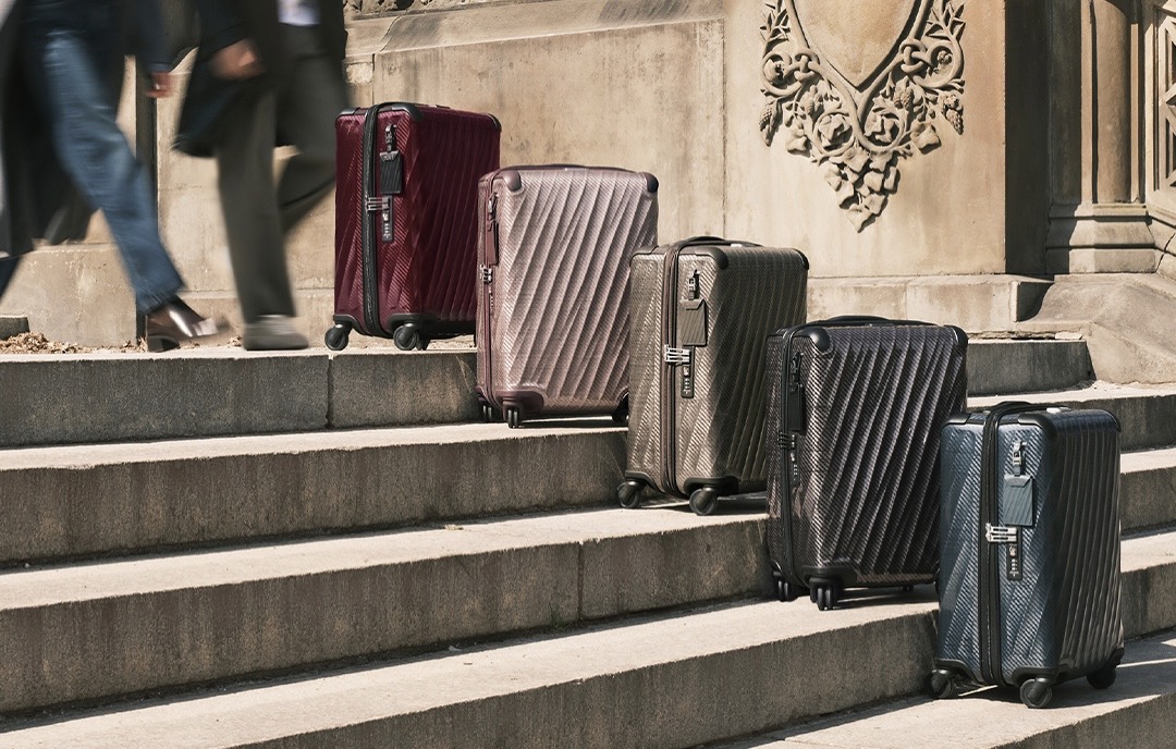 TUMI 19 Degree Lite系列