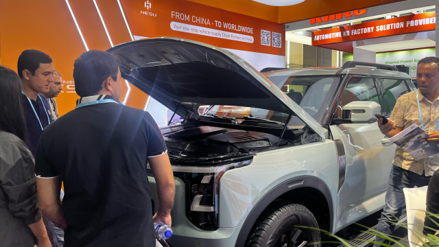 广交会助推新能源车“大航海”，打造全球品牌进行时｜广交会现场
