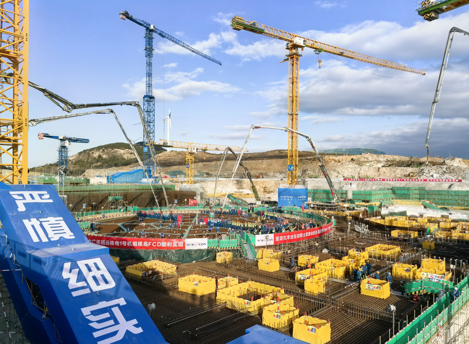 中国首个配置冷却塔的“华龙一号”核电机组投建
