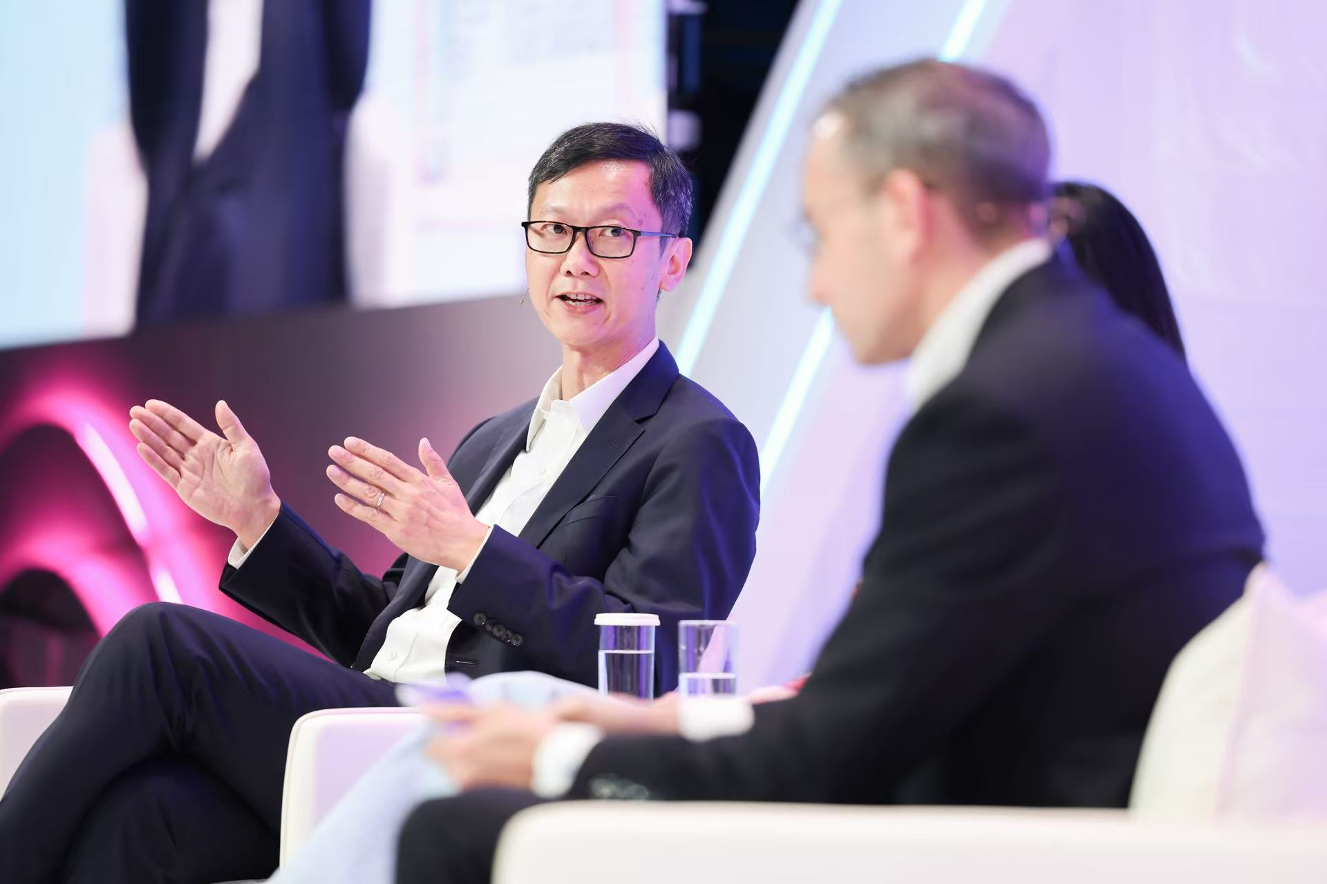 (2025香港金融科技周论坛中林海峰发言)