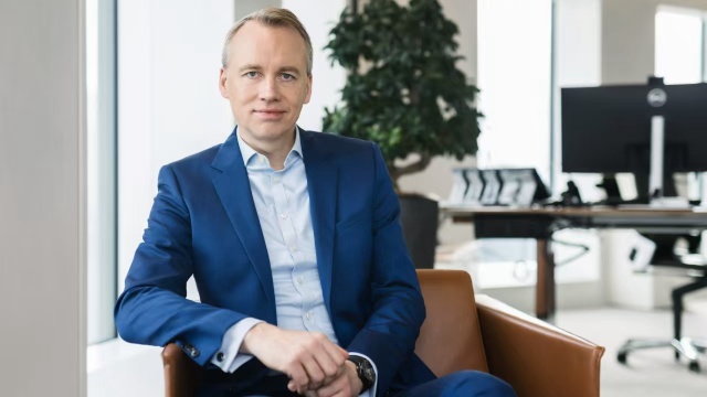 德意志银行集团管理委员会委员,亚太、欧非中东及德国首席执行官慕文泽(受访嘉宾提供)