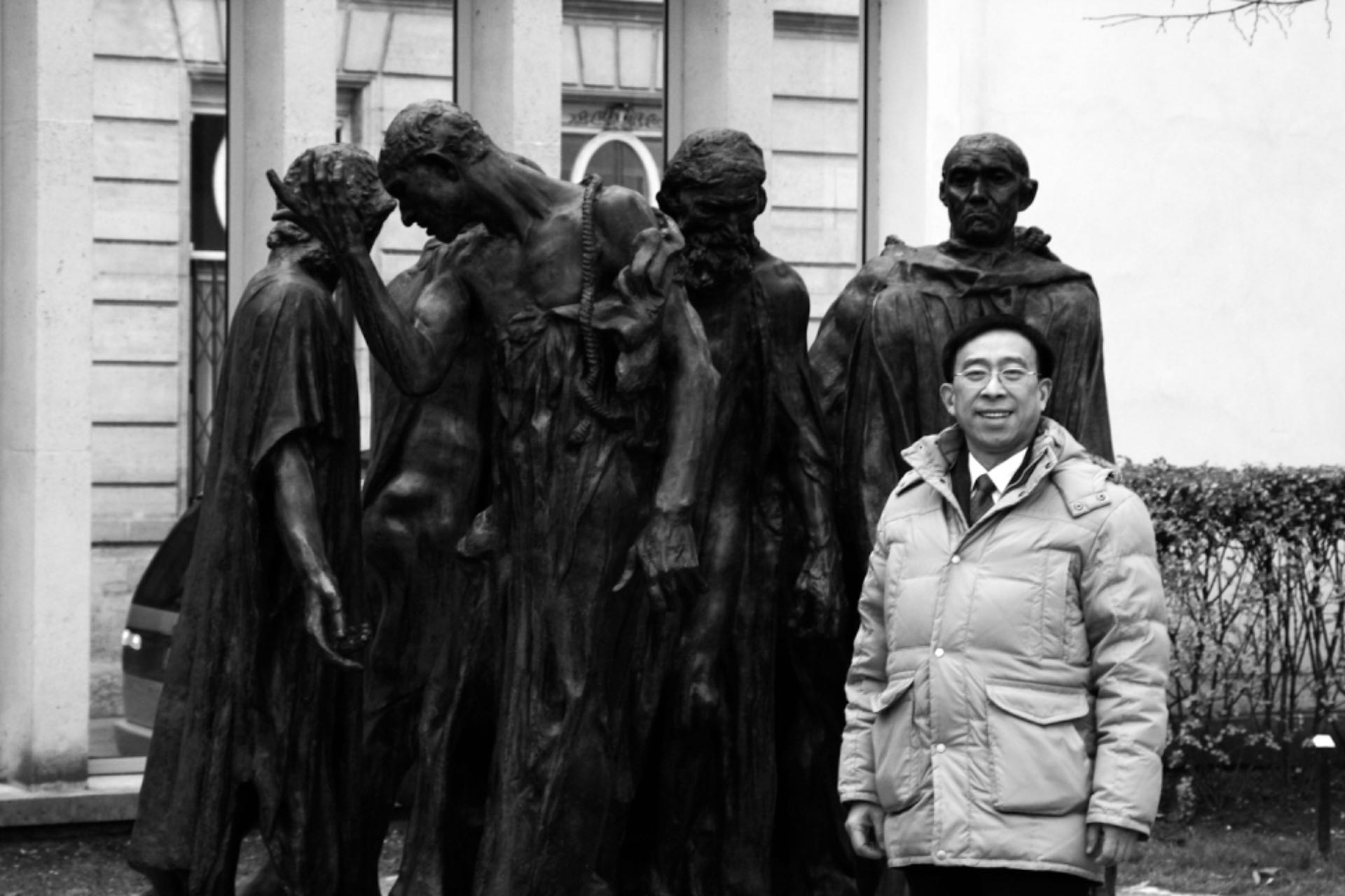 二零零九年，上海博物馆馆长陈燮君在法国罗丹美术馆的留影。