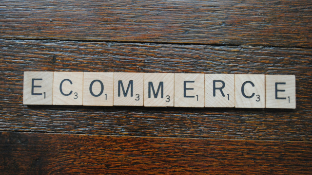 商务部：农村网络零售额首破3万亿元，农产品线上销售额近8000亿元