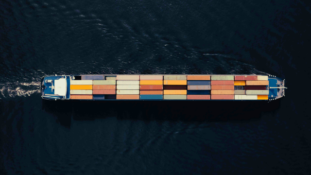 “国家队”来了！国家海外综合服务平台正式上线，如何为中企出海“一站式护航”？