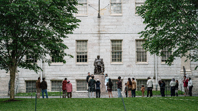 哈佛大学校园 （新华社图）