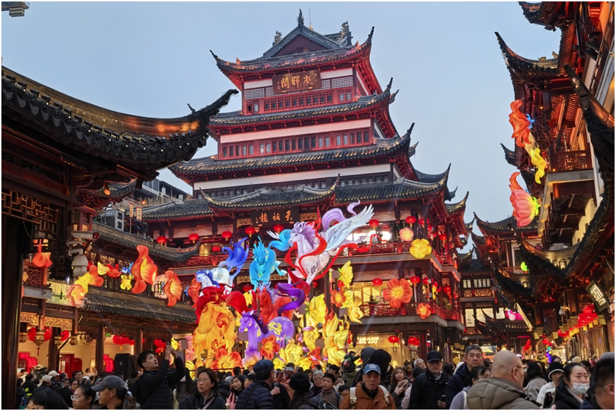 金融加一度,年味更浓烈 中信银行上海分行助热申城新春消费