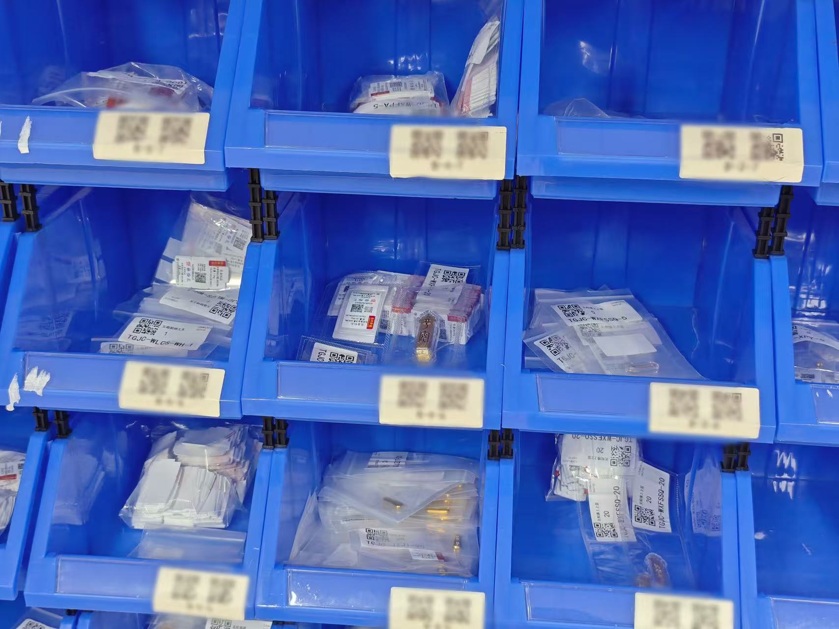 黄金消费火热、春节不打烊,电商人一周三飞|新春走基层