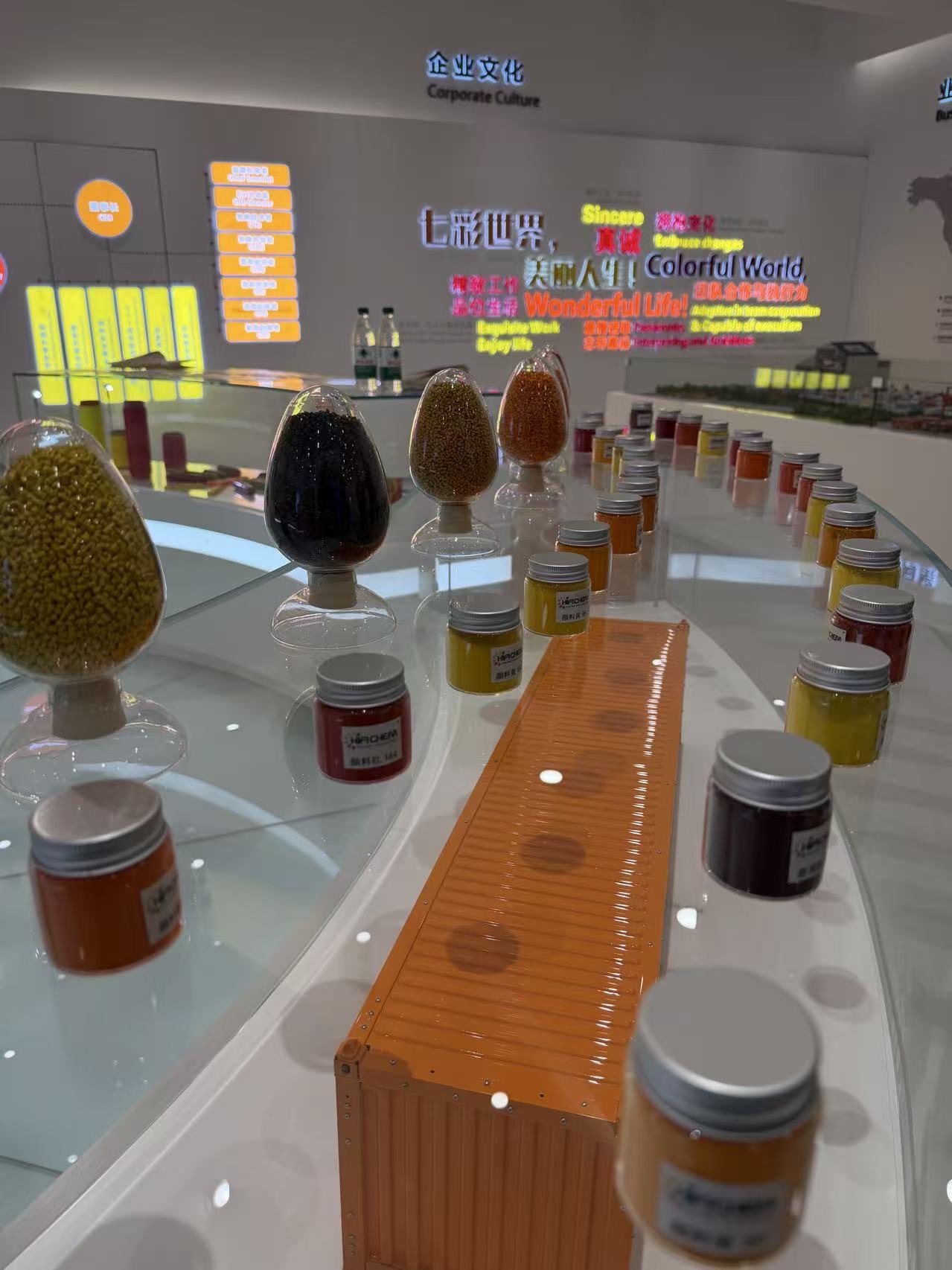 循着“钢火芳韵”赴鞍山：一座工业老城刚柔并济的发展实践