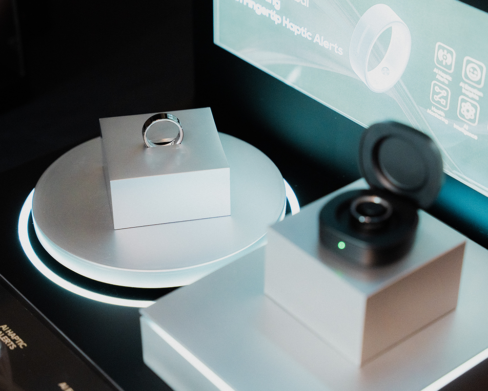 （原子埃尔旗下的AI智能戒指）