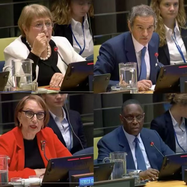 从左一开始分别是巴切莱特、格罗西、格林斯潘和萨勒。 （来源：第一财经综合联合国视频制作）