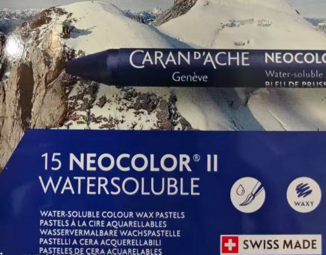 瑞士产品会有“瑞士十字”标志  来源：作者提供