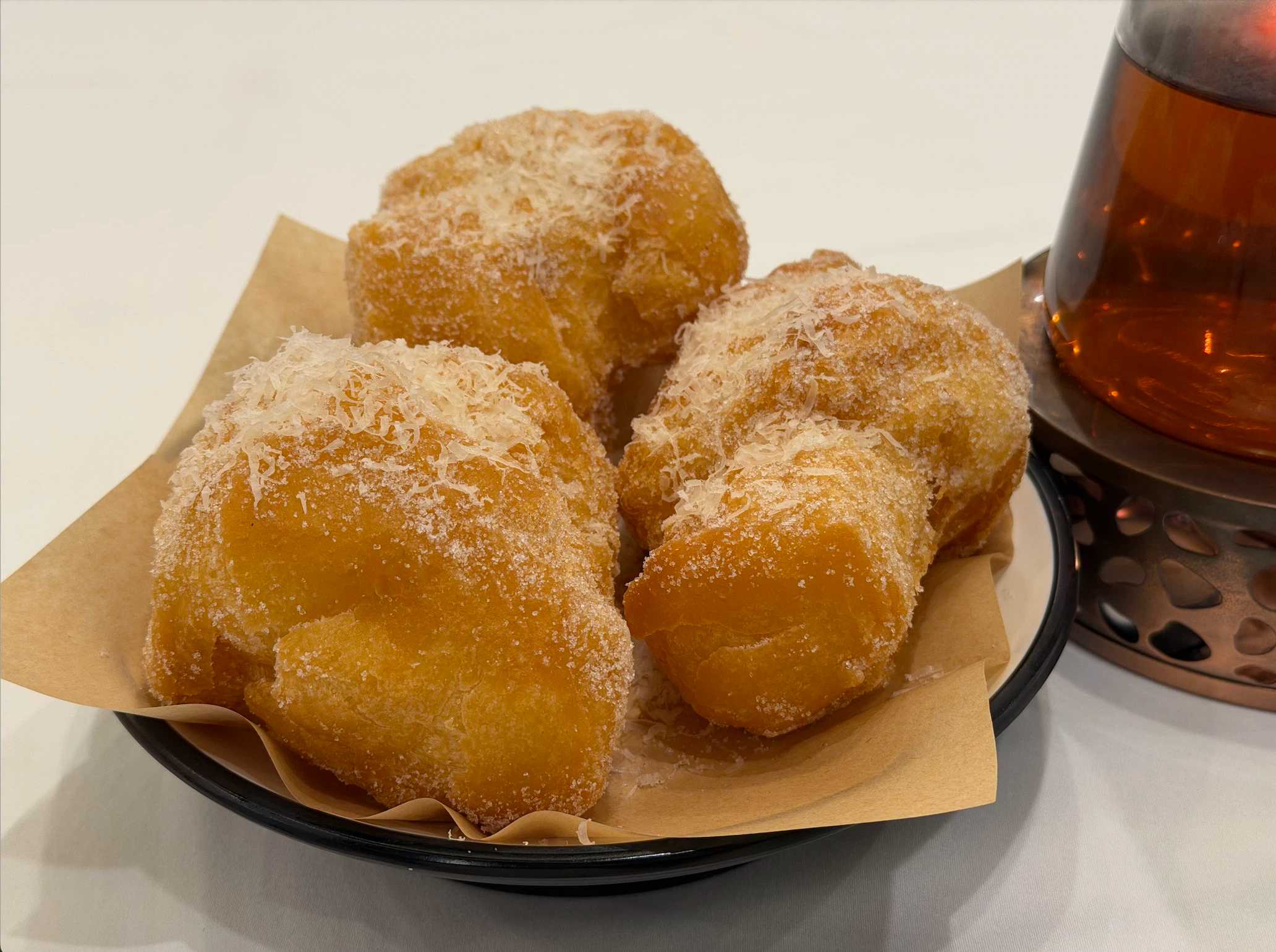 广式传统点心糖沙翁  摄/第一财经记者（下同）