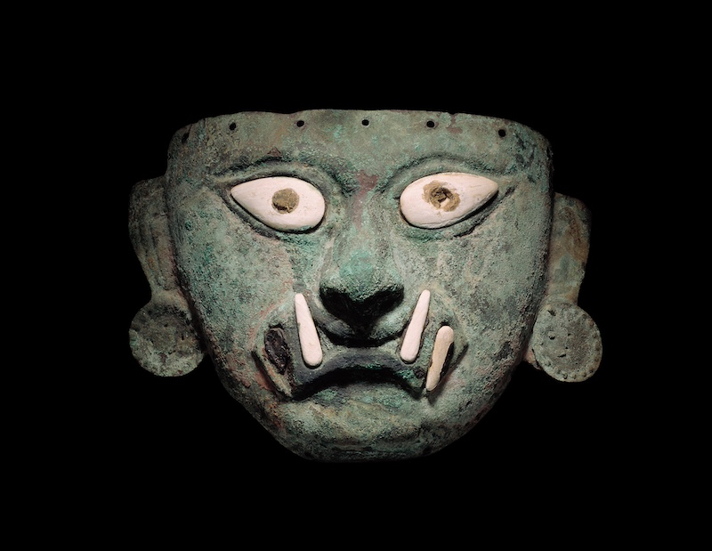 阿伊·阿帕克面容葬仪面具，莫切文化（350—850年），秘鲁拉尔科博物馆