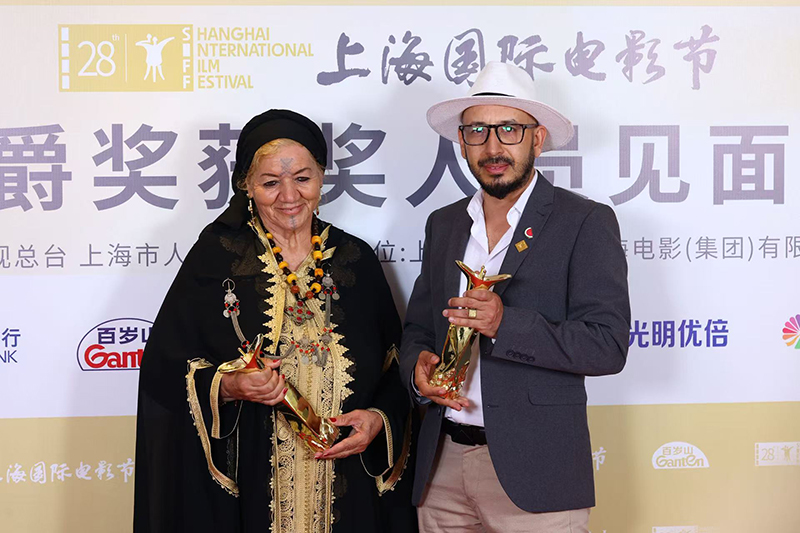 《哈莉玛》获得最佳导演、最佳女演员两项大奖     摄影记者/任玉明