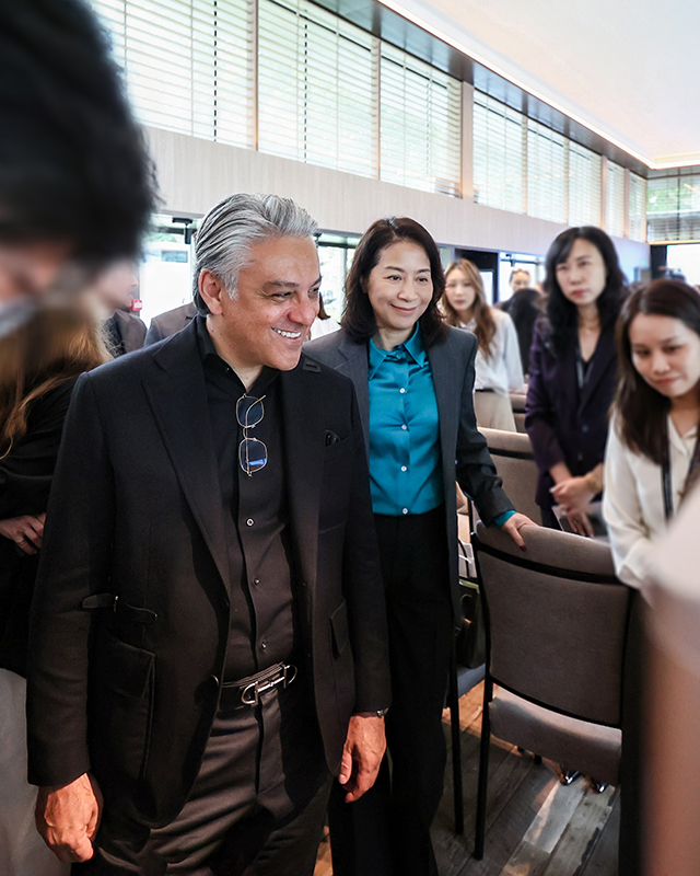 开云集团CEO卢卡·德·梅奥与开云集团大中华区总裁是‌蔡金青