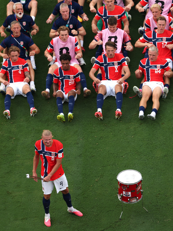 哈兰德敲响战鼓 图/FIFA世界杯